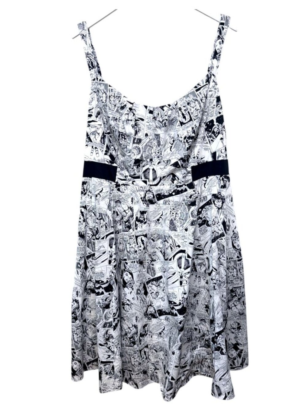 Marvel Her Universe Dress Plus Size 26 Black White Comics Print Womens Halloween